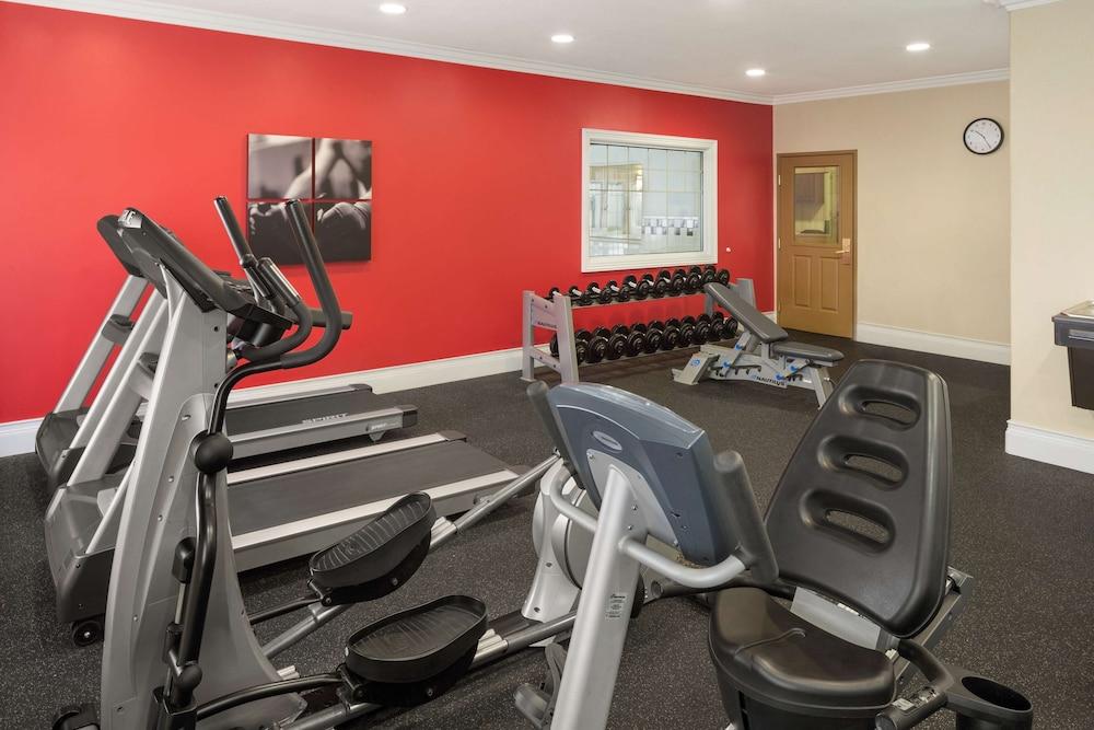 Country Inn & Suites By Radisson, Bloomington-Normal Airport, Il ภายนอก รูปภาพ