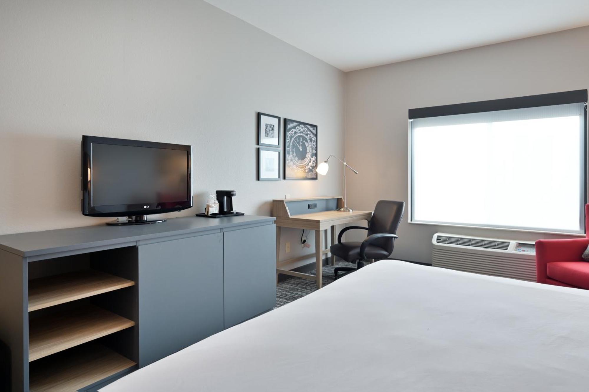 Country Inn & Suites By Radisson, Bloomington-Normal Airport, Il ภายนอก รูปภาพ