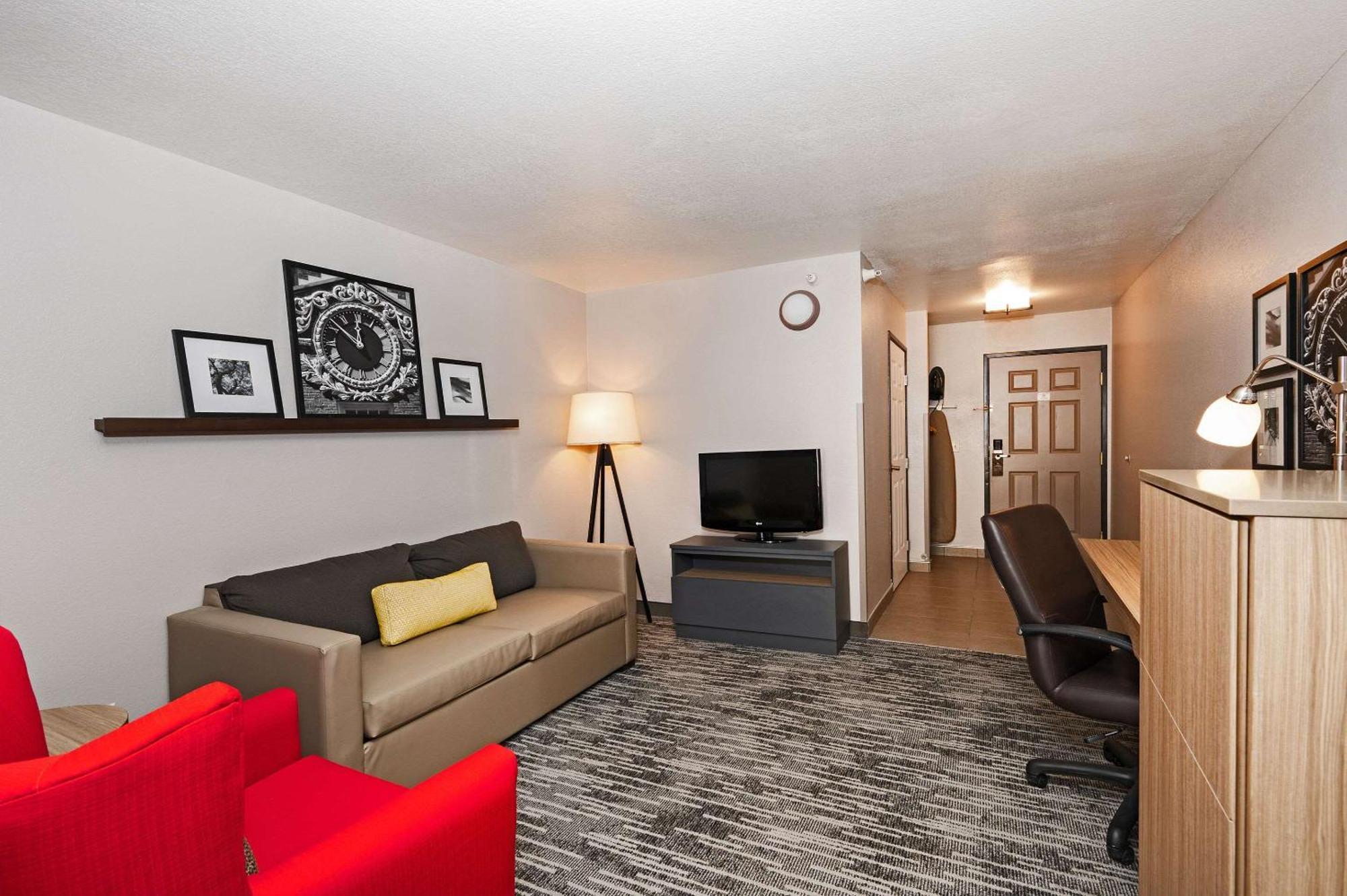 Country Inn & Suites By Radisson, Bloomington-Normal Airport, Il ภายนอก รูปภาพ